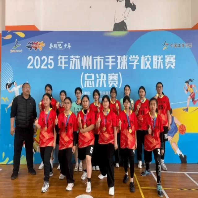 媒体关注焦点盘点：年轻化视角的独特解读 专稿第12335期 - lejing